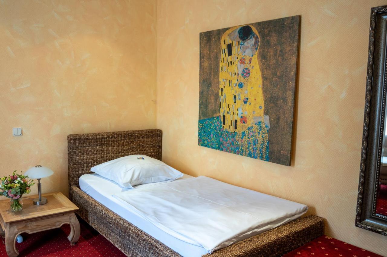 Hotel Landhaus Knappmann Έσσεν Εξωτερικό φωτογραφία