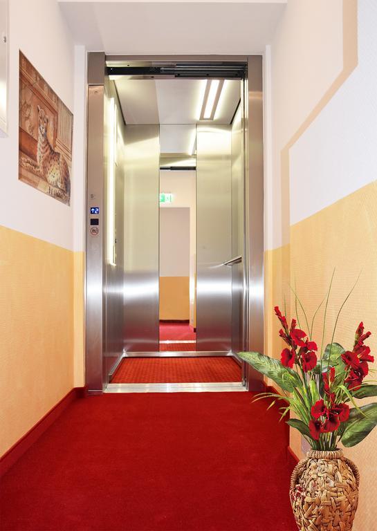 Hotel Landhaus Knappmann Έσσεν Εξωτερικό φωτογραφία