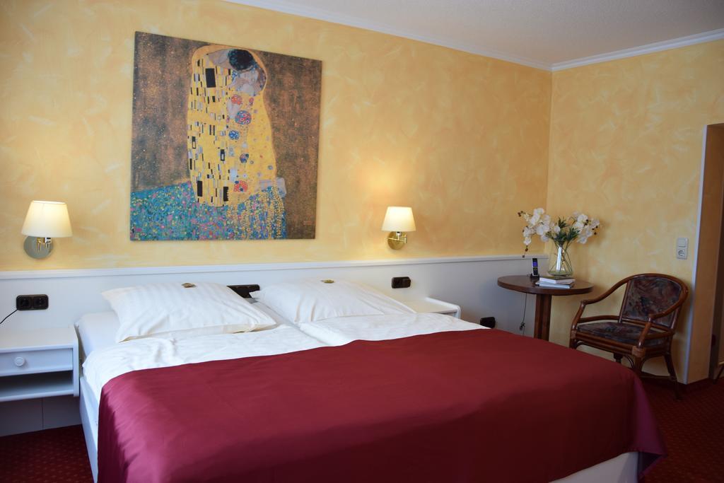 Hotel Landhaus Knappmann Έσσεν Εξωτερικό φωτογραφία